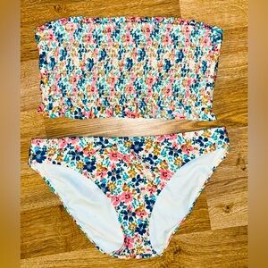 NEW WITHOUT TAG TRUE CRAFT Floral 2 Piece Bathing Suit Bikini Sz Large